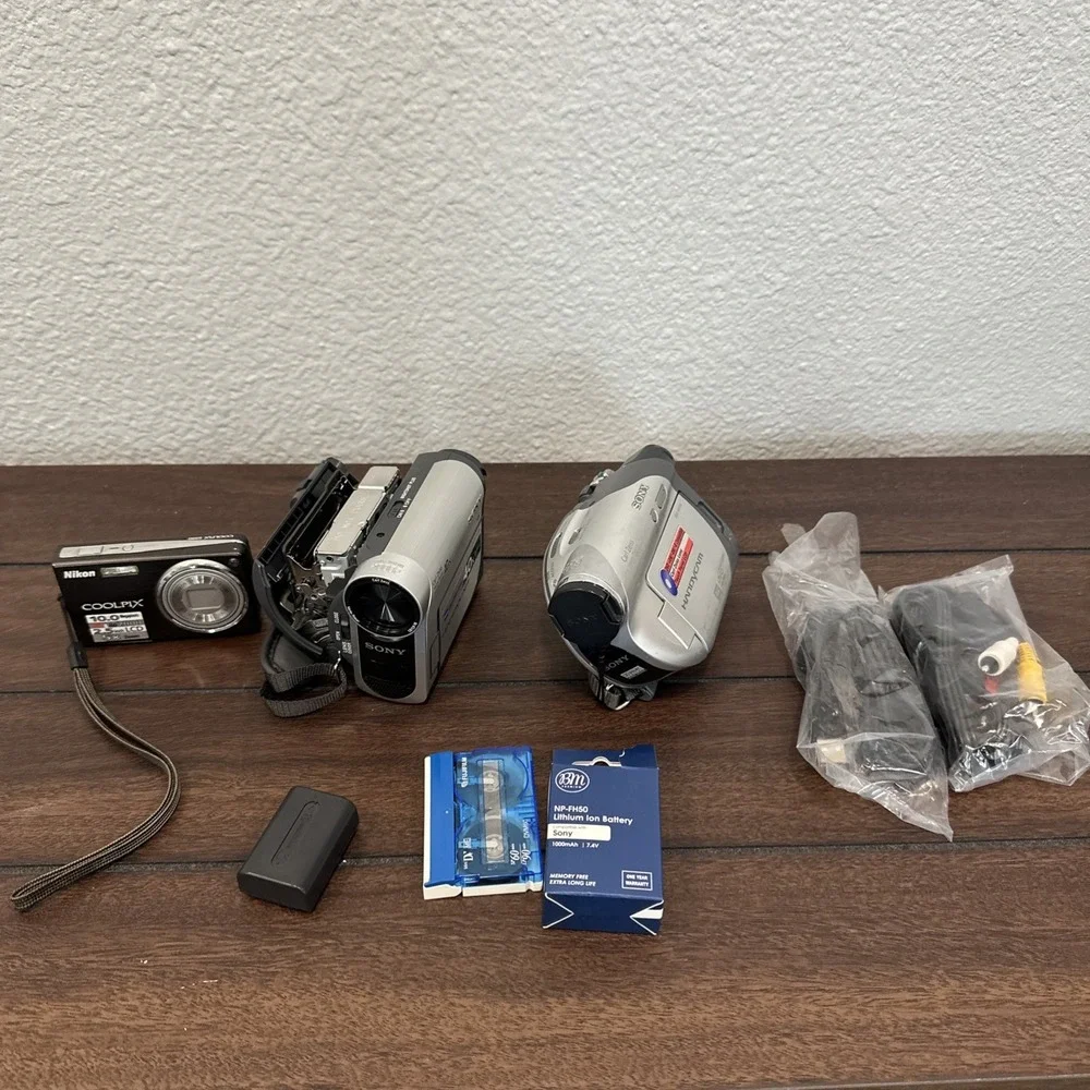 (Lot Of 3) Sony & Nikon For Parts Repair Camcorder Camera Untested Bundle